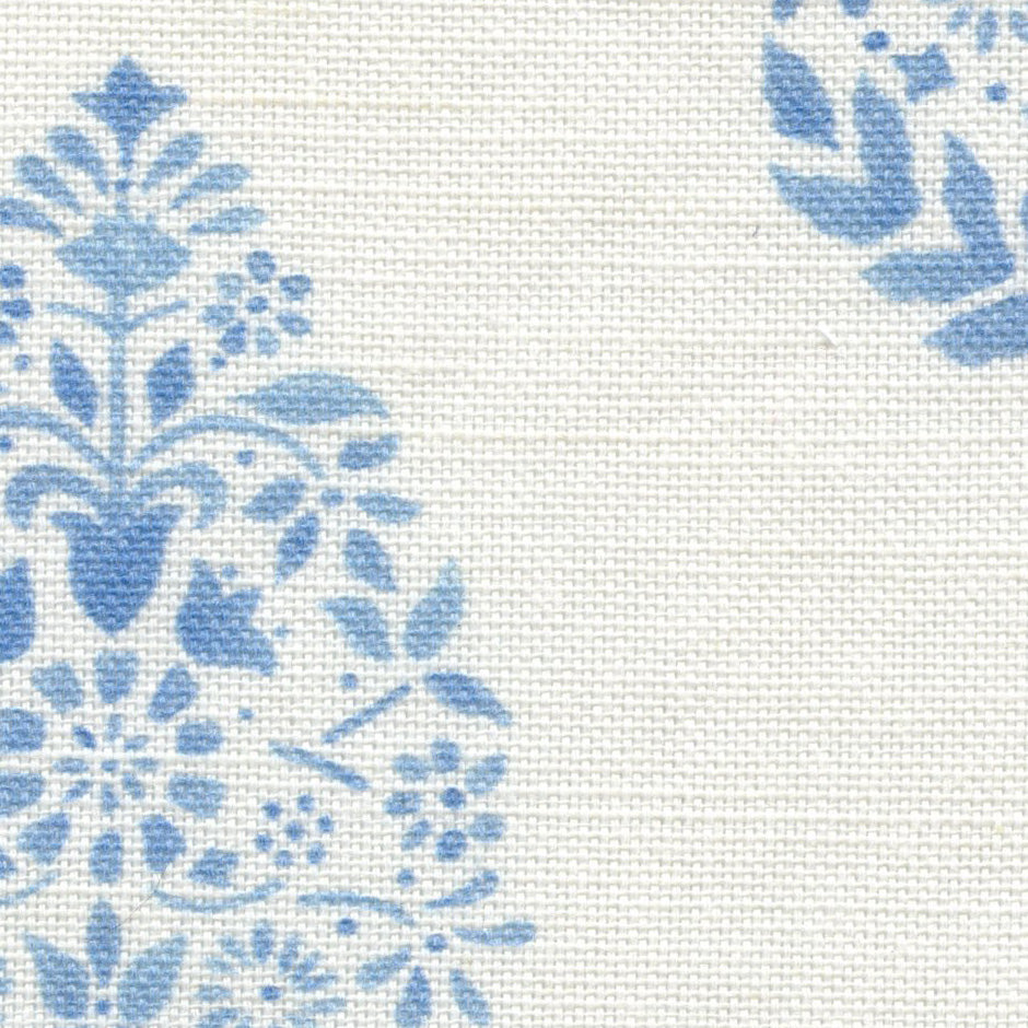 NEW Large Adriana's Garden Fabric - Barrington Blues