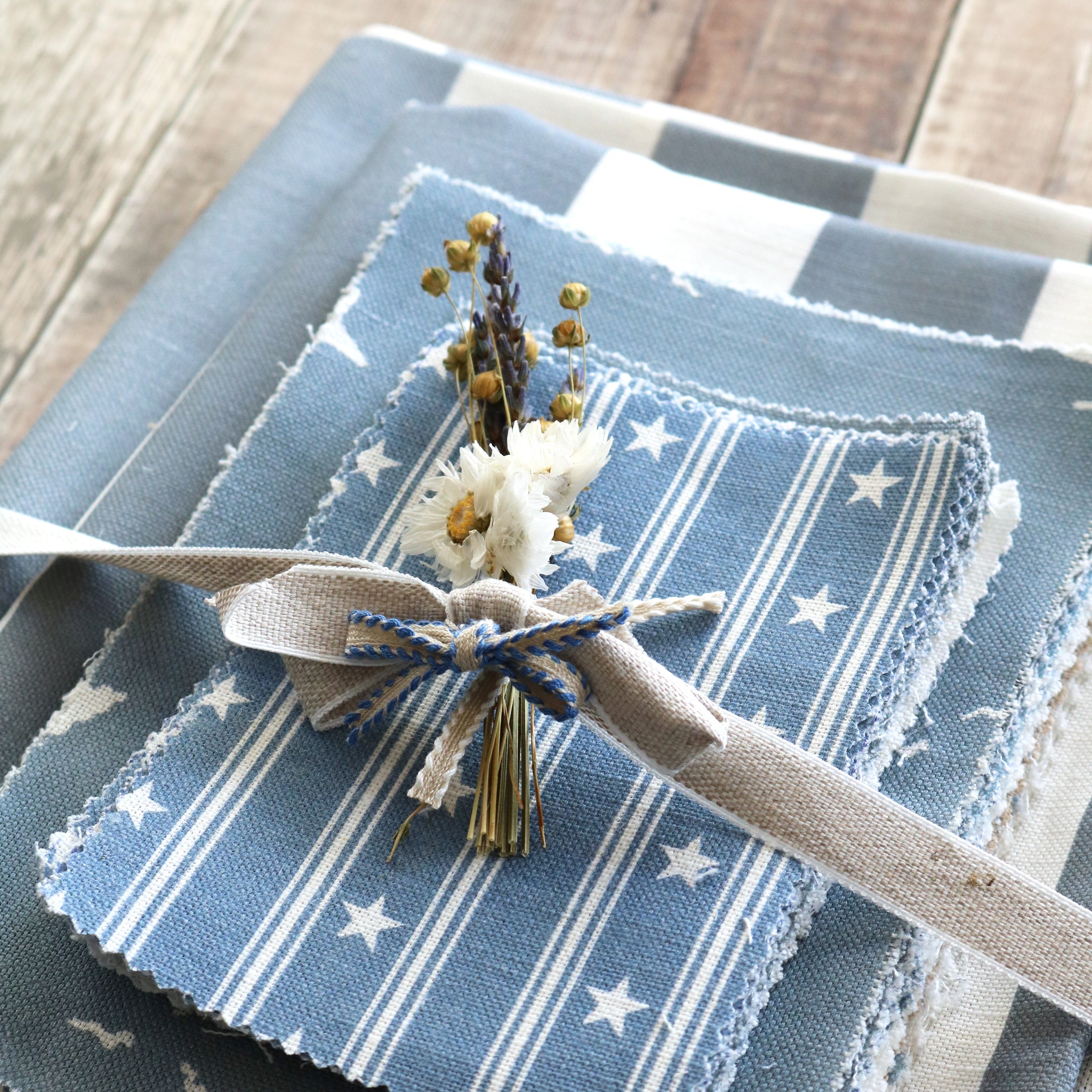 Wide Stripe Remnant Craft Pack - Harbour Blue, Blue Shadow And Sky