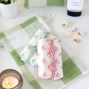 Manor House Check Small Toiletry Bag & Soap Set
