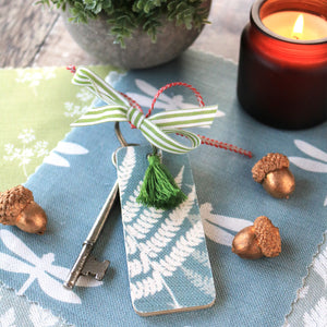 Thorncombe Fern Tassel Keyring - Soft Teal