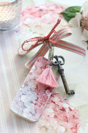 NEW Hydrangea Tassel Keyring - Pastel Pink